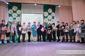 7 марта в районном Доме культуры в честь милых женщин прошел яркий, незабываемый праздник