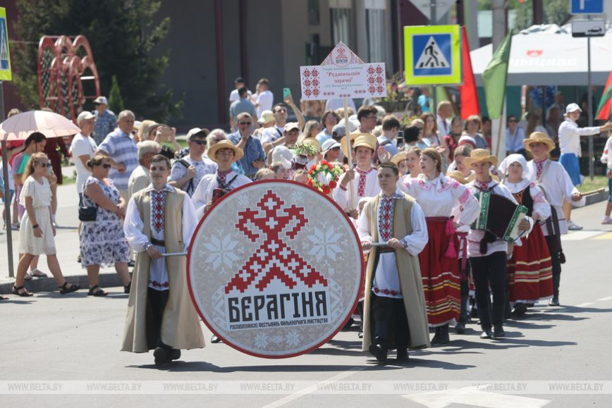 Крупко: фестиваль "Берегиня" показывает, насколько важно ценить и беречь наше фольклорное наследие