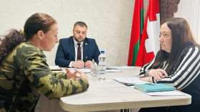 Не согласна с начислением: работник “Вознесенска” попросила помощи у председателя Чечерского райисполкома