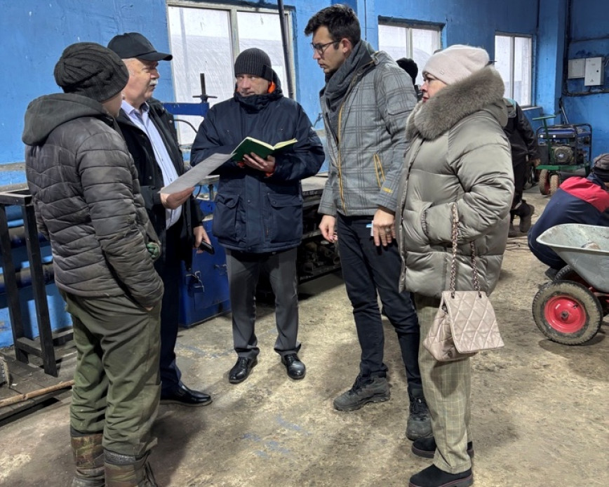 Профилактика вместо нарушений: на предприятиях Чечерщины регулярно работает мобильная группа
