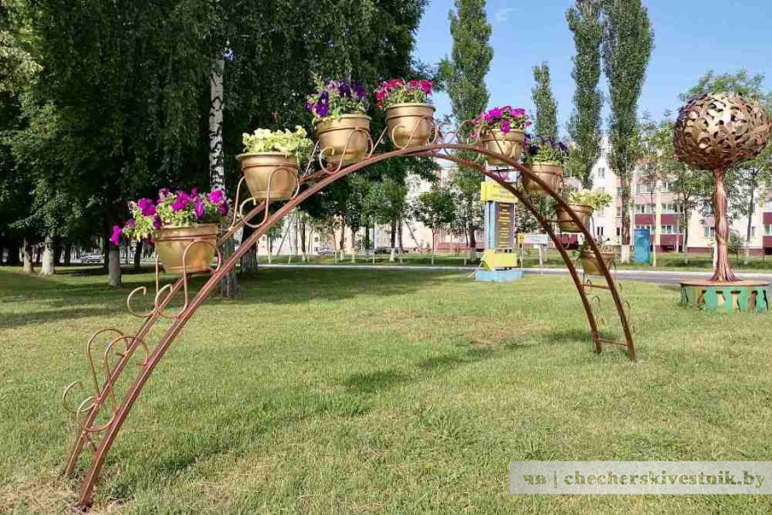 На Чечерщине проходит месячник по благоустройству