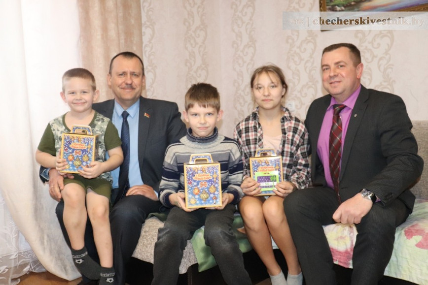 На Чечерщине продолжается акция “Наши дети”