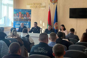 В Чечерске прошла ярмарка вакансий для граждан, не занятых в экономике