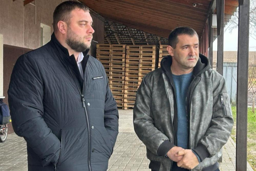 Делегат ВНС Сергей Гайков провел встречу с трудовым коллективом “ЧечерскЛесЭкспорт”