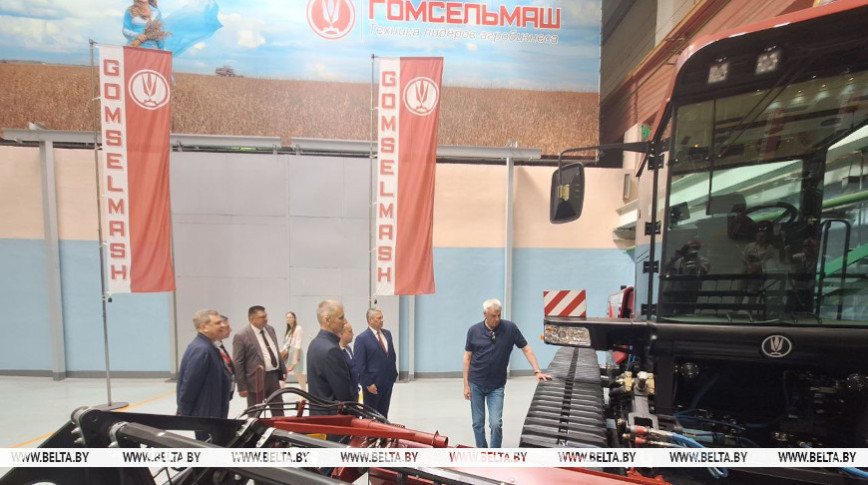 Delegation of Russia’s Magadan Oblast visits Belarus’ Gomselmash