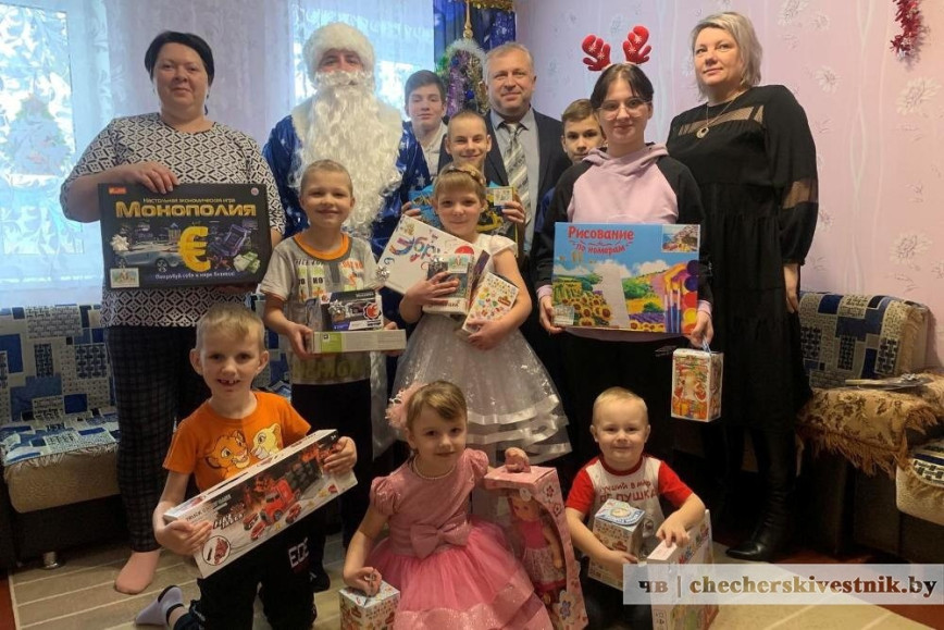 Акцыя "Нашы дзеці" прыйшла ў дзіцячы дом сямейнага тыпу Дамасканавых