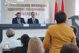 Памочнік Прэзідэнта – інспектар па Гомельскай вобласці Руслан Пархамовіч працуе ў Чачэрскім раёне